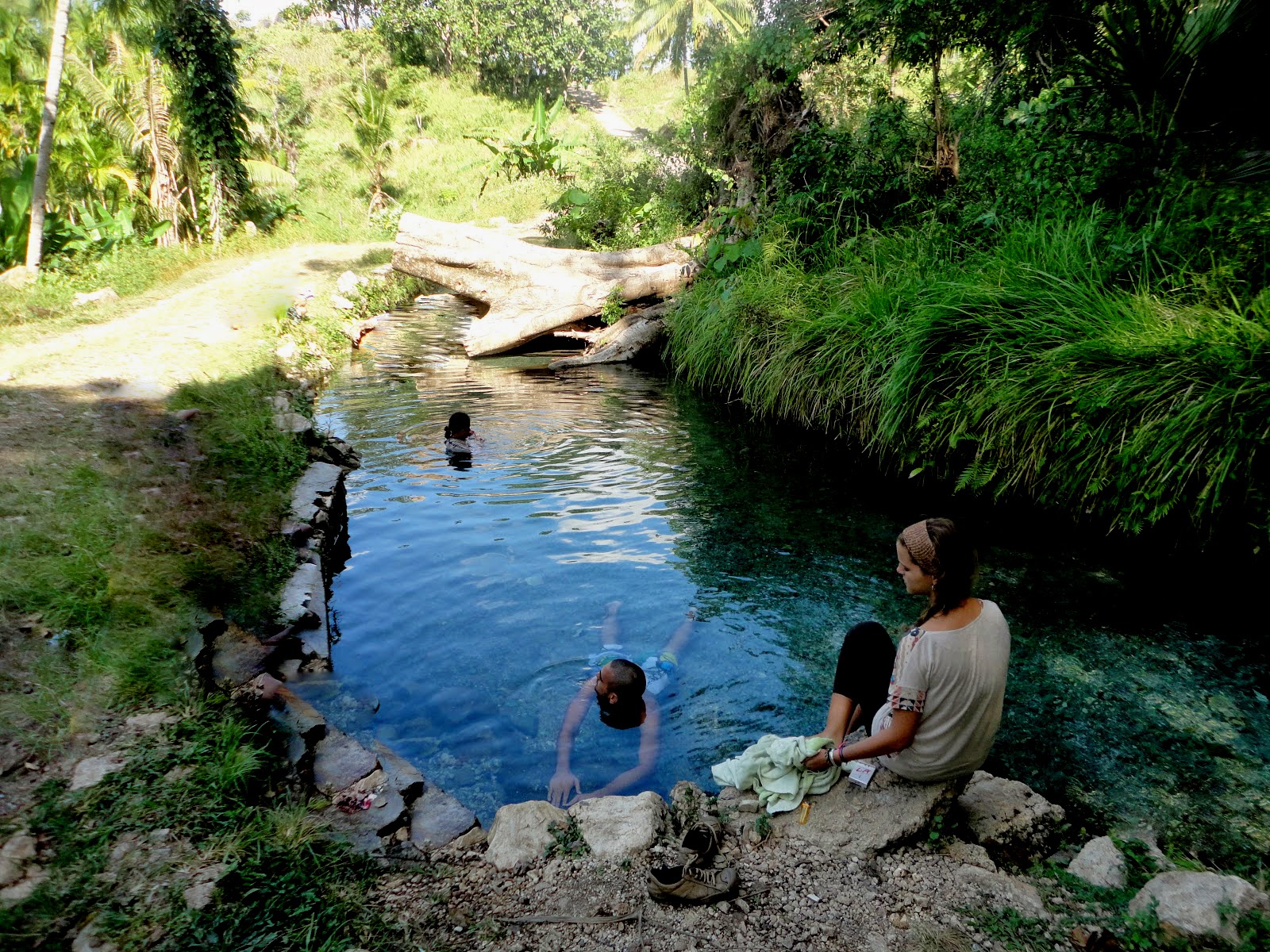 Thanh Tan hot spring