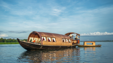Song Xanh Sampan Private Cruise 2D1N