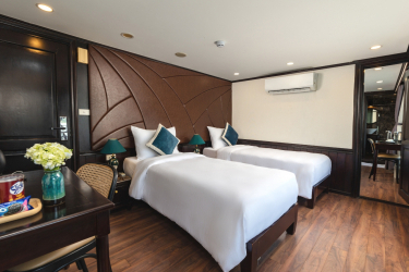 Connecting Junior Suite