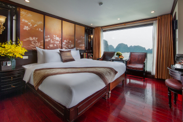 Deluxe Balcony Cabin