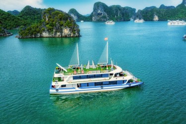 Queen Luxury Day Cruise