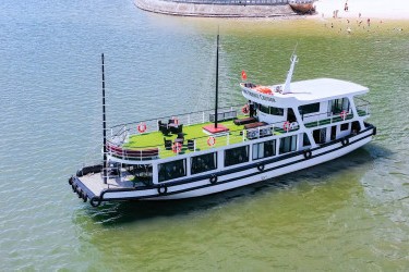 Phoenix Day Cruise