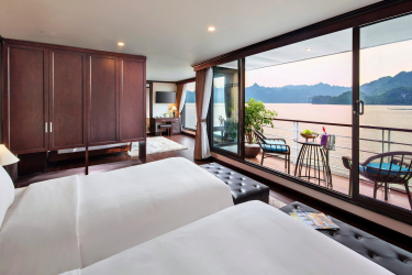 Elegance Family Balcony