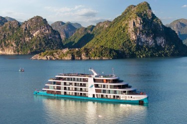 Lyra Grandeur Cruise