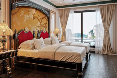 Saigon Suite