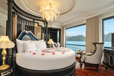 VIP Suite Stern View