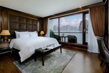 Elegance Suite Balcony