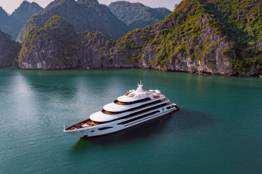 Scarlet Pearl Cruise