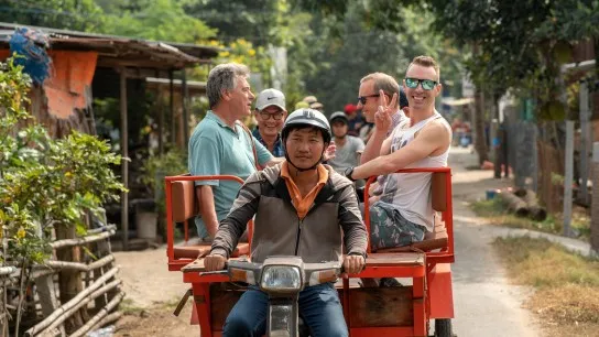 Experience The Xe Loi Ride