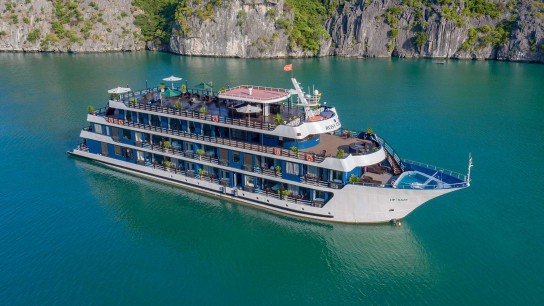 #4 de los mejores 2025 - Crucero Rosy Bahía de Ha Long
