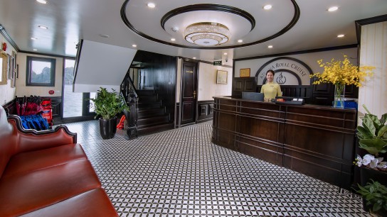 Athena Royal Cruise: Grand Reception Area