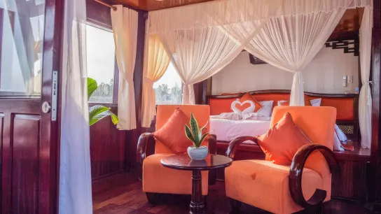 Honeymoon setup