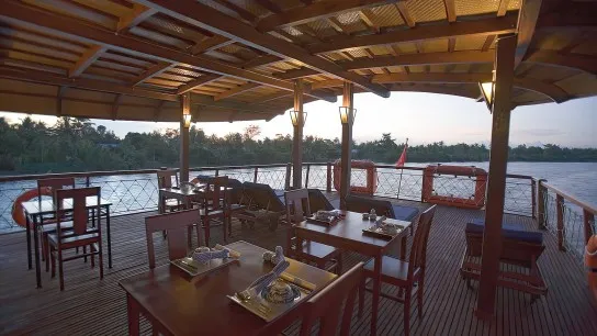 Outdoor dining area