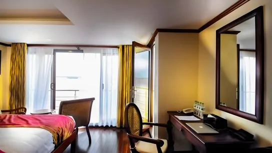 Terrace Suites