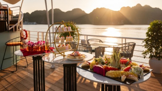 Serenity Day Cruise: Sunset Party On Halong Serenity Cruises