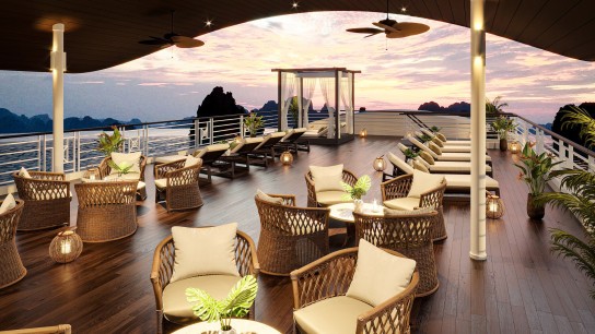 Nostalgia Sails: Sundeck