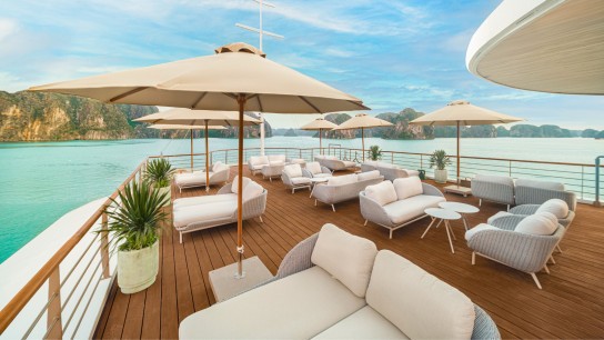 Bhaya Soul Cruise: Spacious Sundeck for relaxation