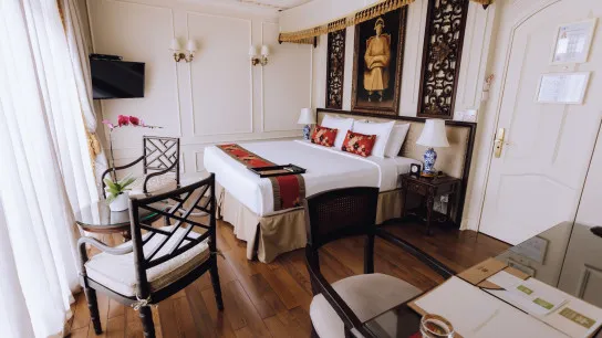 Comfortable Room With Cozy Royal Vibe