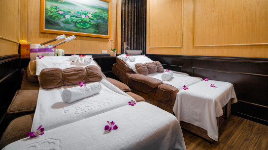 Peony Cruise: Fullfilment Massage Space