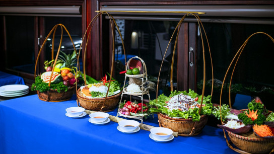 La Regina Classic Cruise: Impressive Decor Vietnamese Buffet