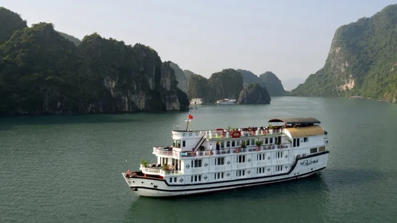 Paloma Cruise Halong