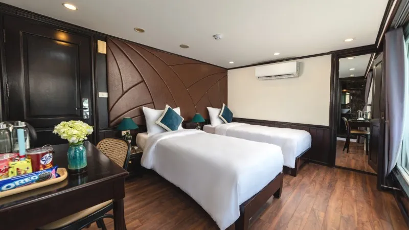 Family Connecting Junior Suite