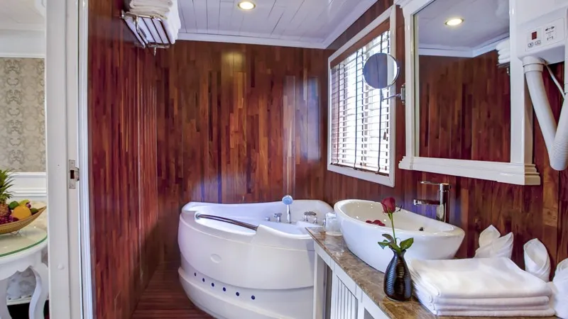 Wooden Bathroom with Jacuzzi