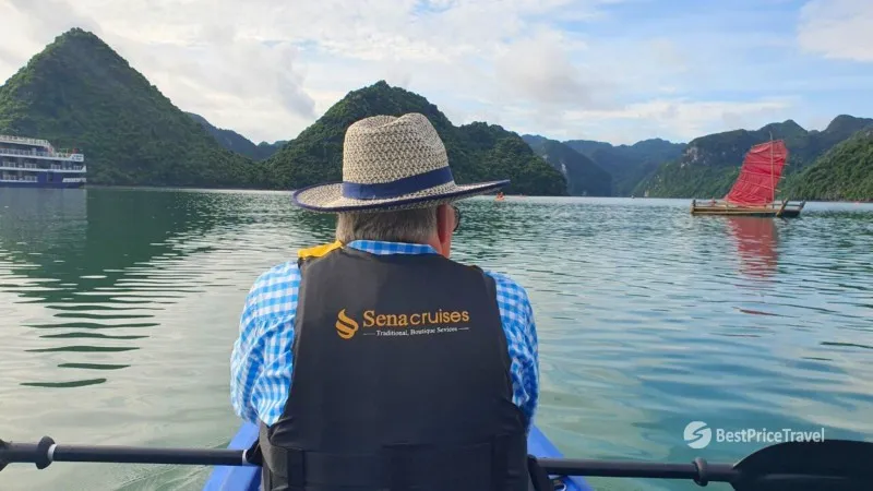 Kayaking in the Pretty Tra Bau Area