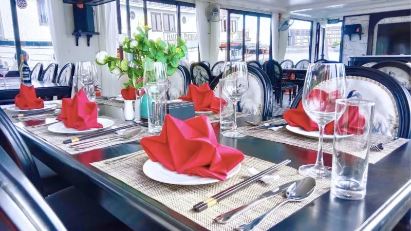 Exquisite table Setup