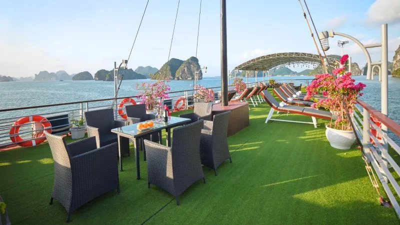 Enjoy the Panoramic view of Halong Bay