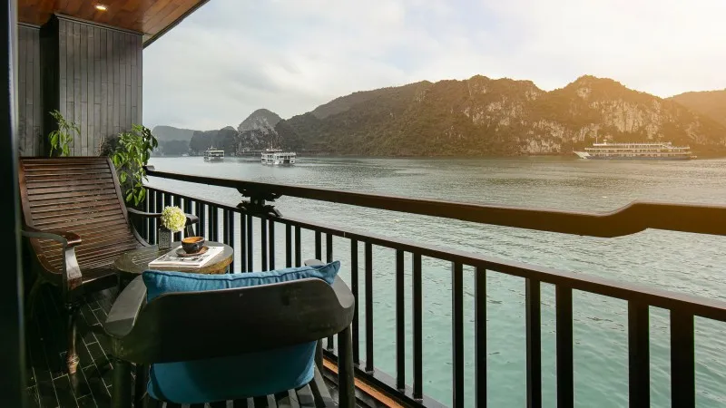 A spacious balcony