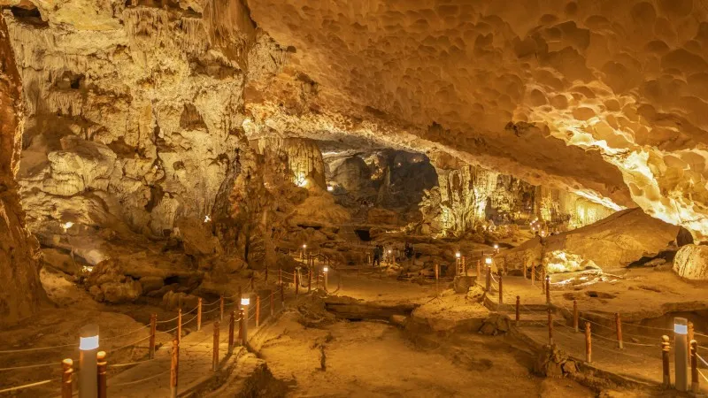 Explore Sung Sot Cave