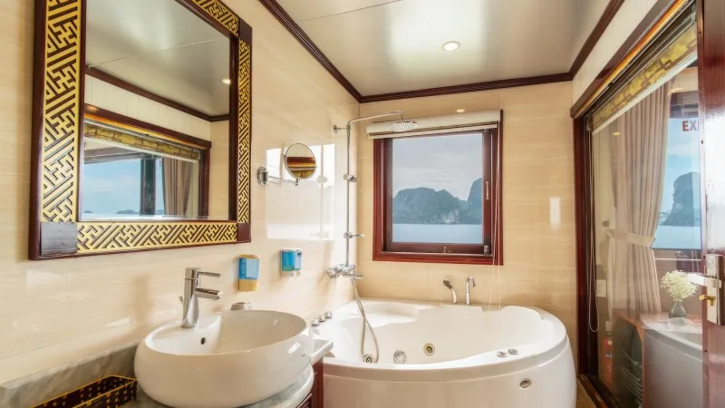 Jacuzzi tub for relaxation