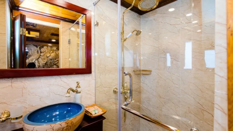 Standing Shower