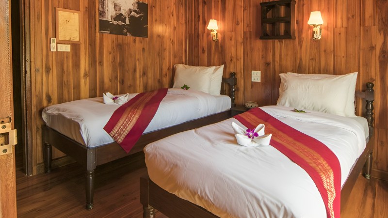 Stay in the Classic Cabin