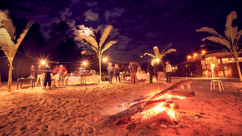 BBQ dinner On A Sandbank Mekong Area