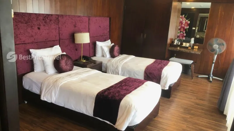 Elegance Room Decor