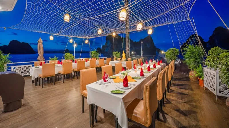Outdoor Dining Area