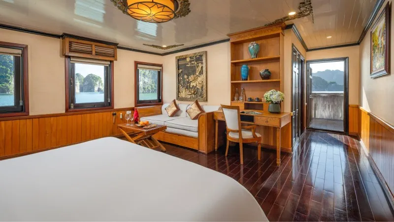 Spacious room with full amenities