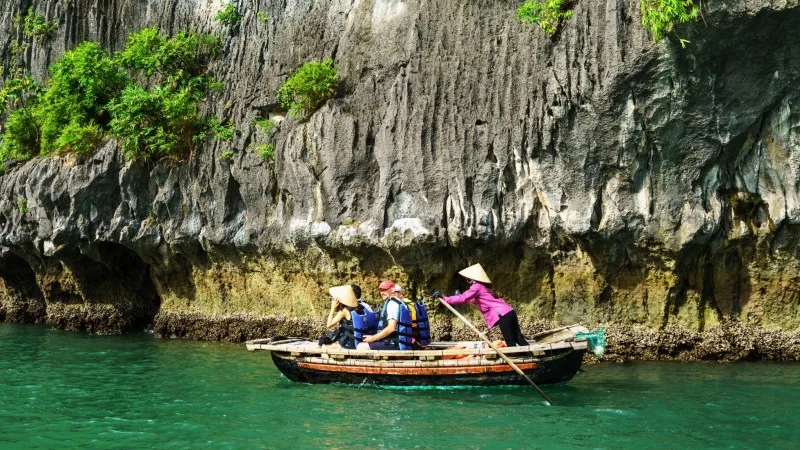 Explore Dark & Bright Cave on Bamboo Boat