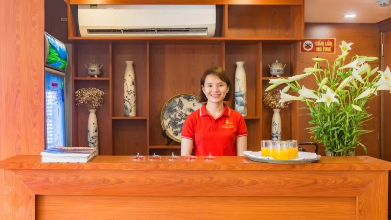 Smiling staff and attentive service