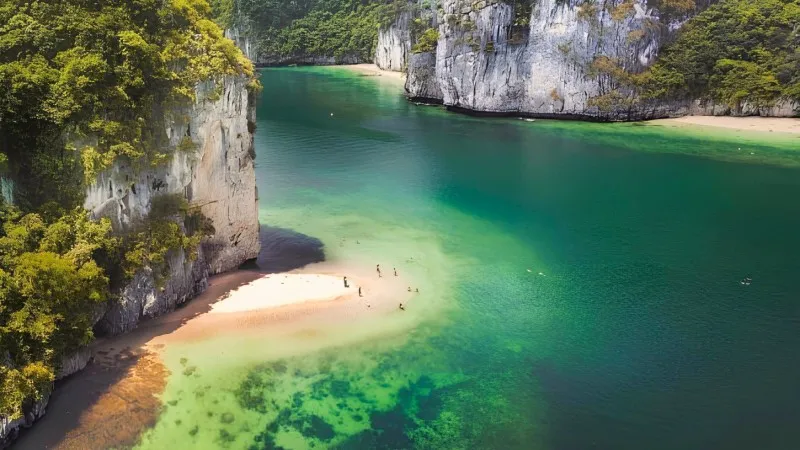 Clear Emerald water