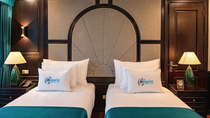 Twin beds Cabin