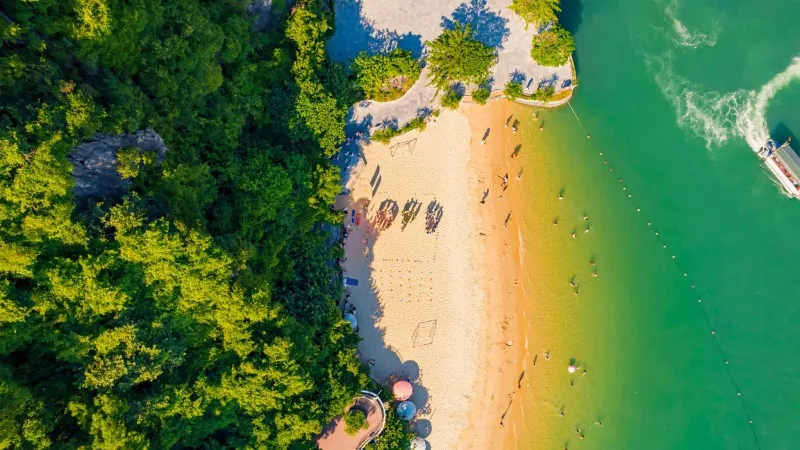 Have fun on the beach