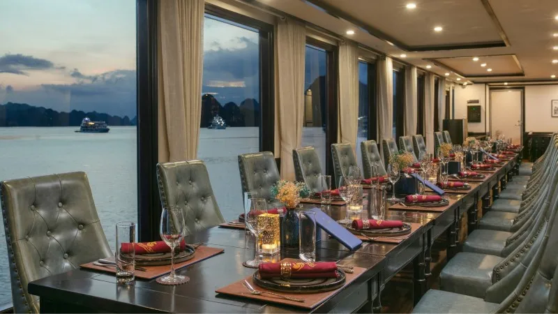 Dining with Bay View