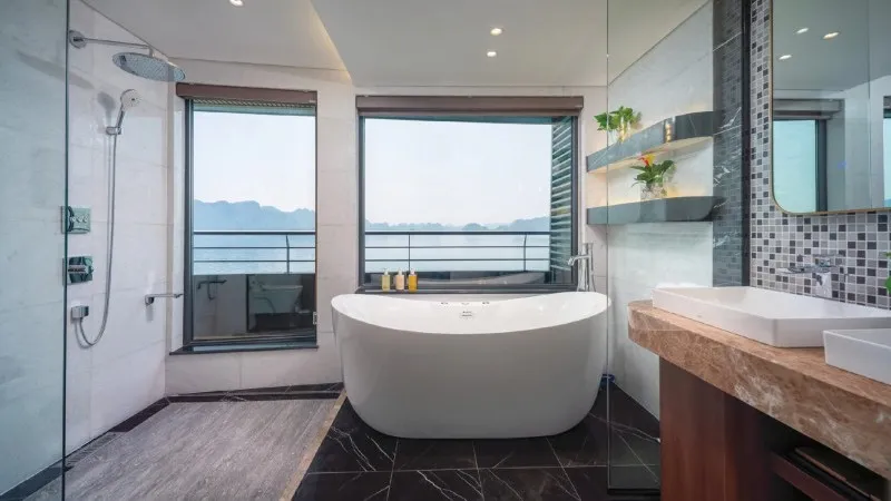 Exquisite Bathroom