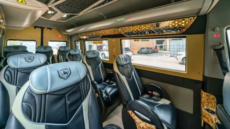 Luxurious limousine for transfer