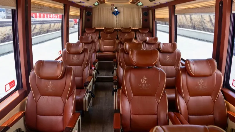 Luxury Shuttle bus
