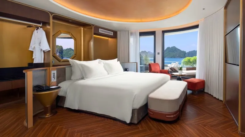 Captain Suite