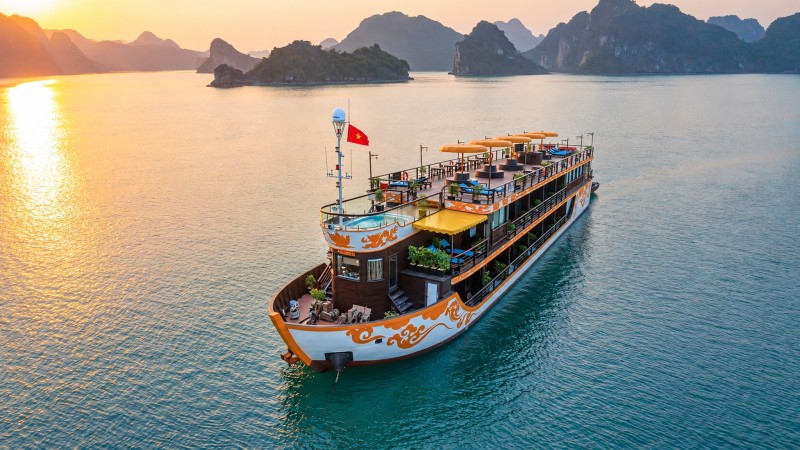 Nostalgia Cruise Halong Bay
